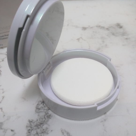 It Cosmetics Bye Bye Pores Illumination Powder - Picture 4 of 5